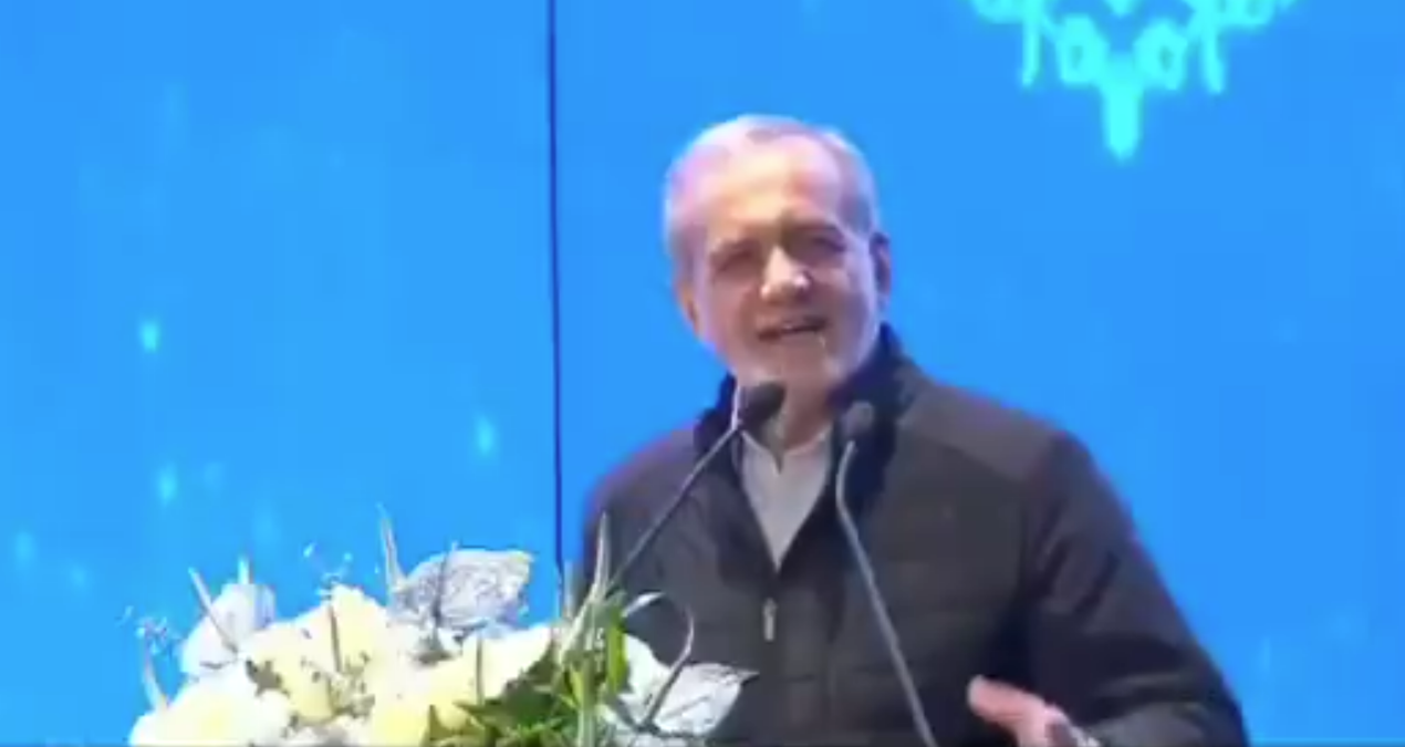 İran Cumhurbaşkanı tüm uyarılara rağmen Türkçe şiir okudu: Alkışlar tüm salonda yankılandı