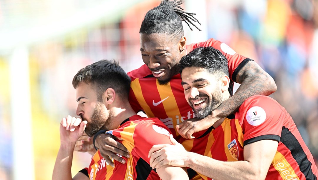 Düşme hattındaki Kayserispor’dan Başakşehir karşısında kritik galibiyet