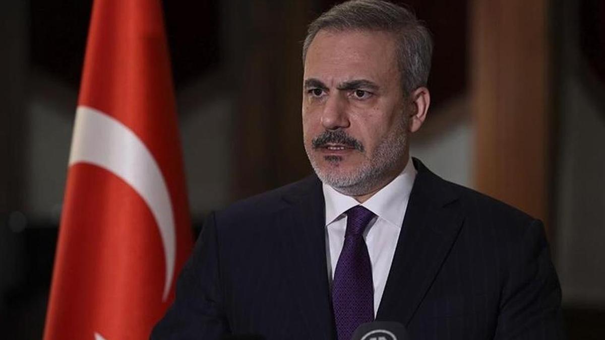 Dışişleri Bakanı Hakan Fidan’dan CHP Lideri Özel’in açıklamalarına tepki: Artık haddini bil!